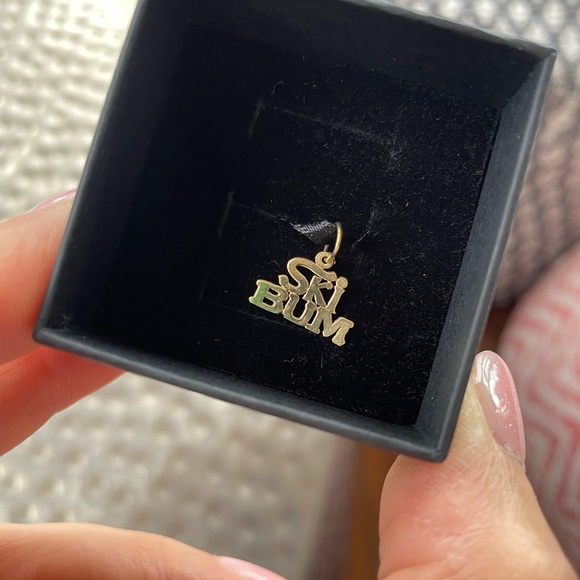 ❄️14k solid Gold ❄️ SKI BUM pendant charm. - Picture 4 of 4